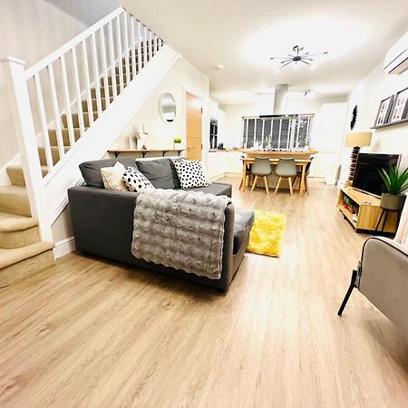 The Duplex Margate With Deck & Living Space Air Conditioning 외부 사진